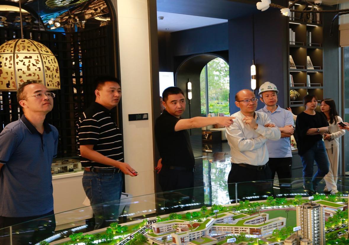 5f8f7d1a-8a86-4414-91e2-fc52bd547c7a.jpg 5f8f7d1a-8a86-4414-91e2-fc52bd547c7a.jpg