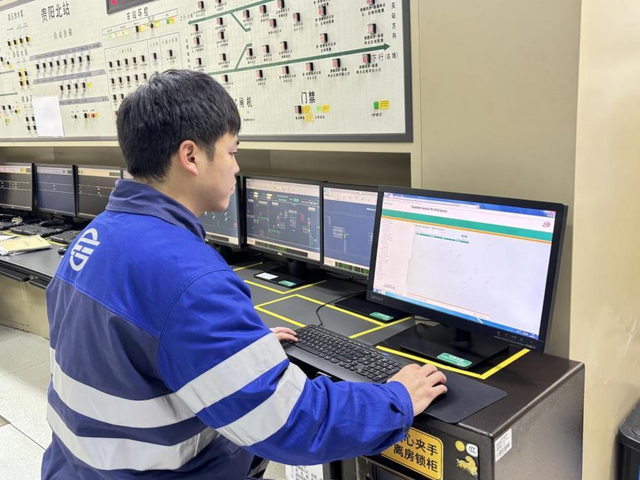 a0b646bc-9e53-4bfe-9b65-5e191f5f754c.jpg a0b646bc-9e53-4bfe-9b65-5e191f5f754c.jpg