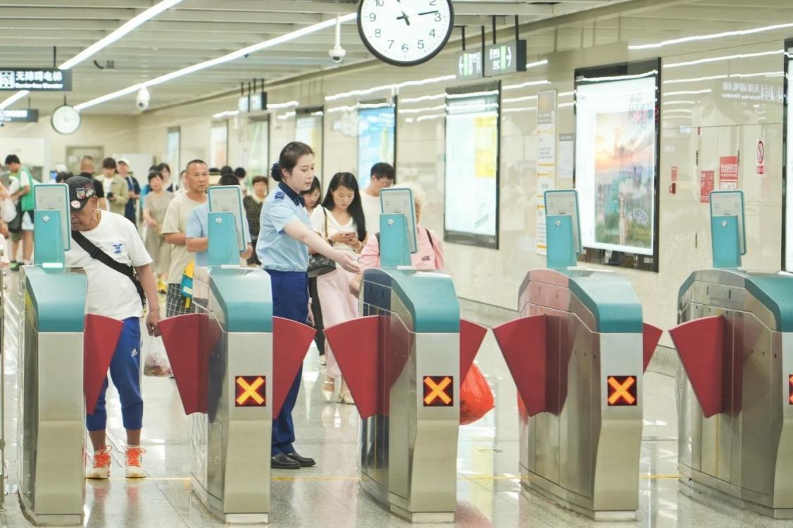 da849861-a7e5-4459-be84-5ff77384671e.jpg da849861-a7e5-4459-be84-5ff77384671e.jpg