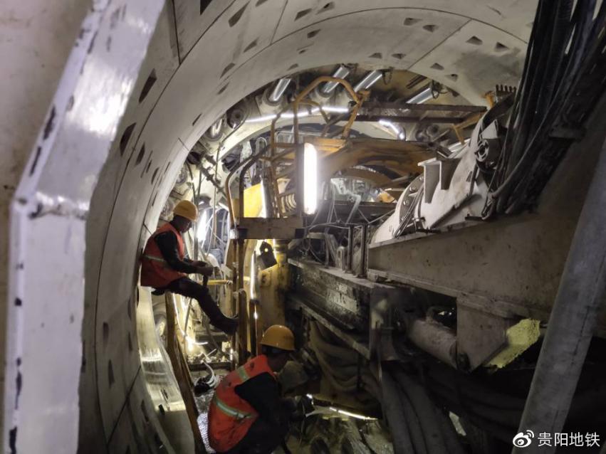 轨道3号线一期民族大学站～董家堰站区间掘进